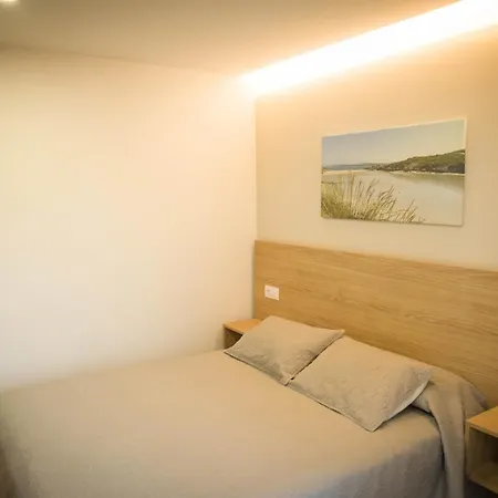 Apartamento Turisticos Haz Amigo Muxía